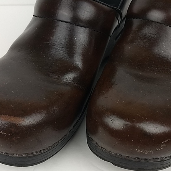 Dansko Brown Clogs Size 41 - Picture 2 of 8